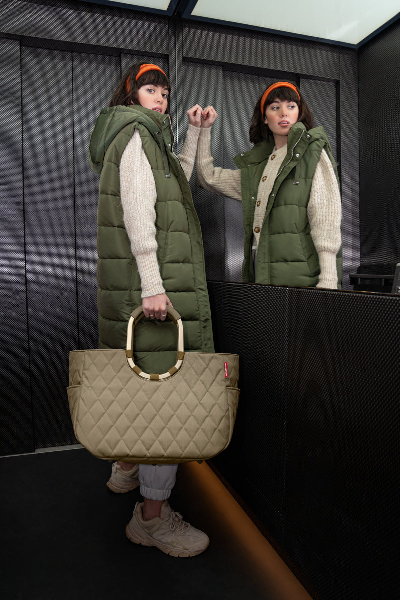 reisenthel loopshopper L frame rhombus olive Lifestyle 3