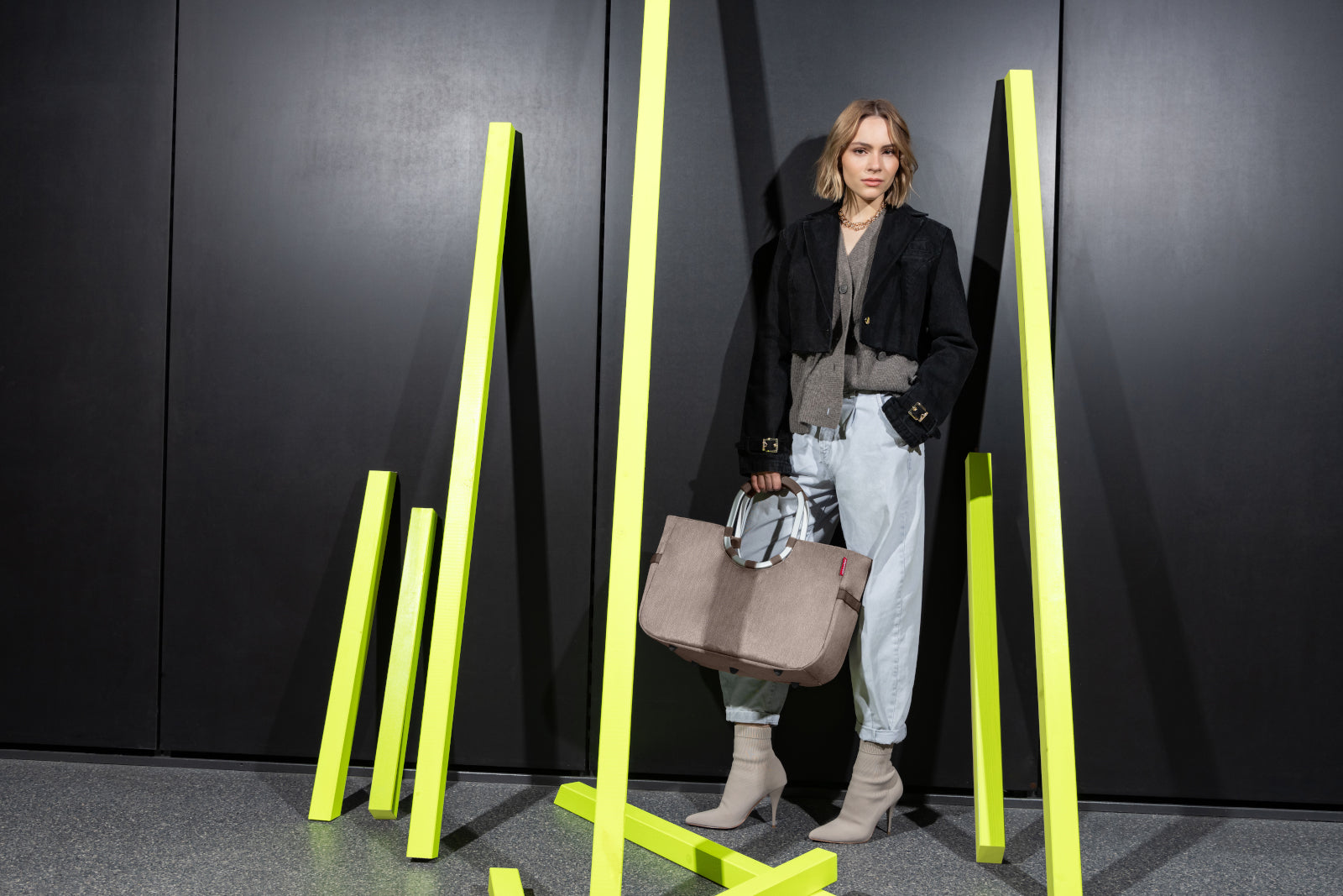 reisenthel loopshopper L herringbone mokka Lifestyle 2