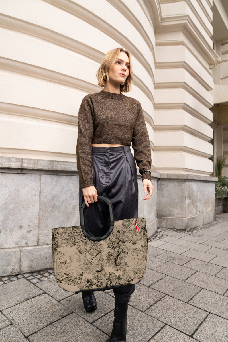 reisenthel loopshopper L jacquard brown Lifestyle 2