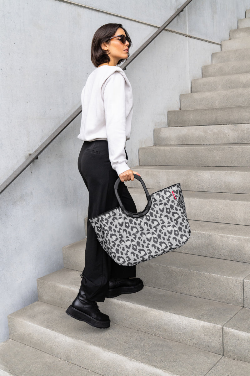 reisenthel loopshopper L frame leo nero Lifestyle 5