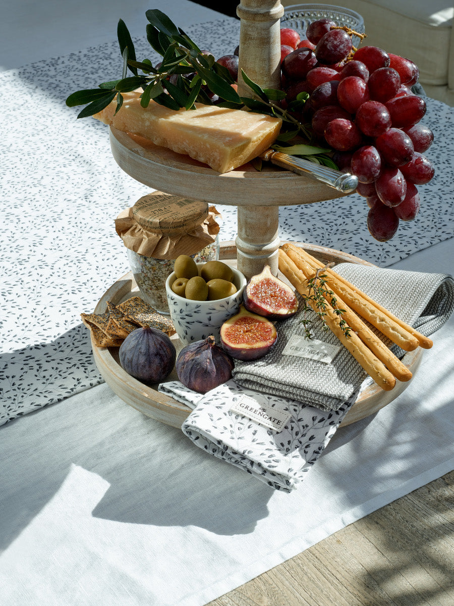 Greengate Ofelia Mini Latte Cup white 0,13l Lifestyle 3