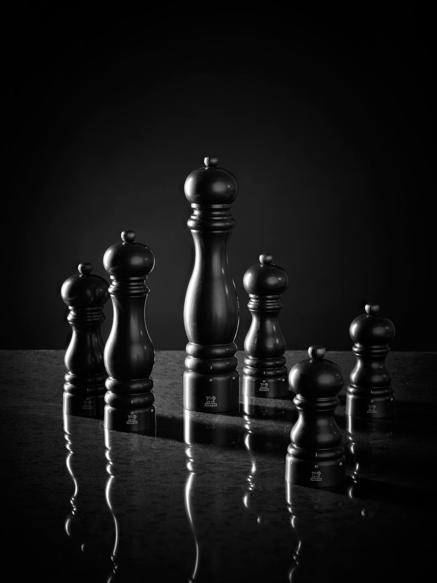 PEUGEOT PARIS Pfeffermühle u'Select satinschwarz 22 cm Lifestyle 7