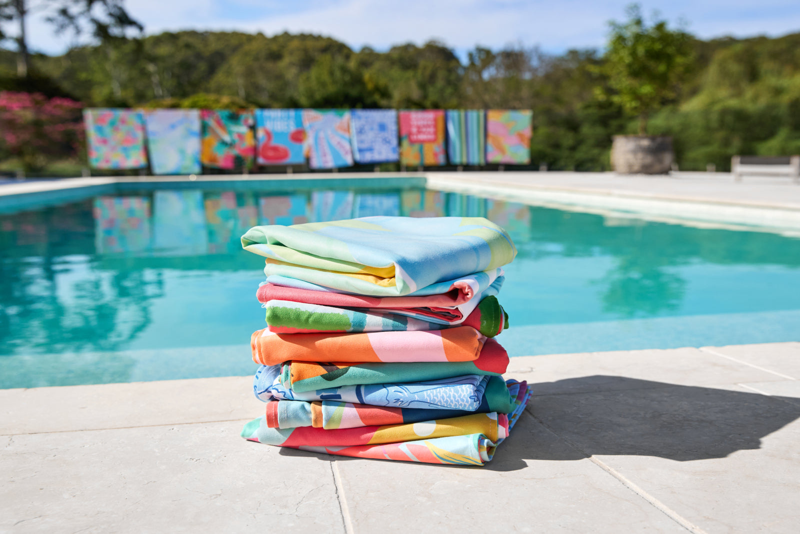 Dock & Bay Beach Towel L Fruit Loops 160x90cm Lifestyle 4