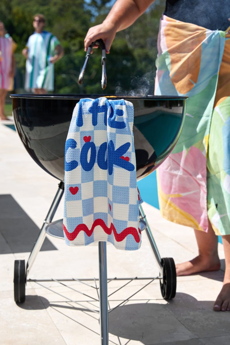 Dock & Bay Geschirrhandtuch Kiss The Cook 75x45cm Lifestyle 6