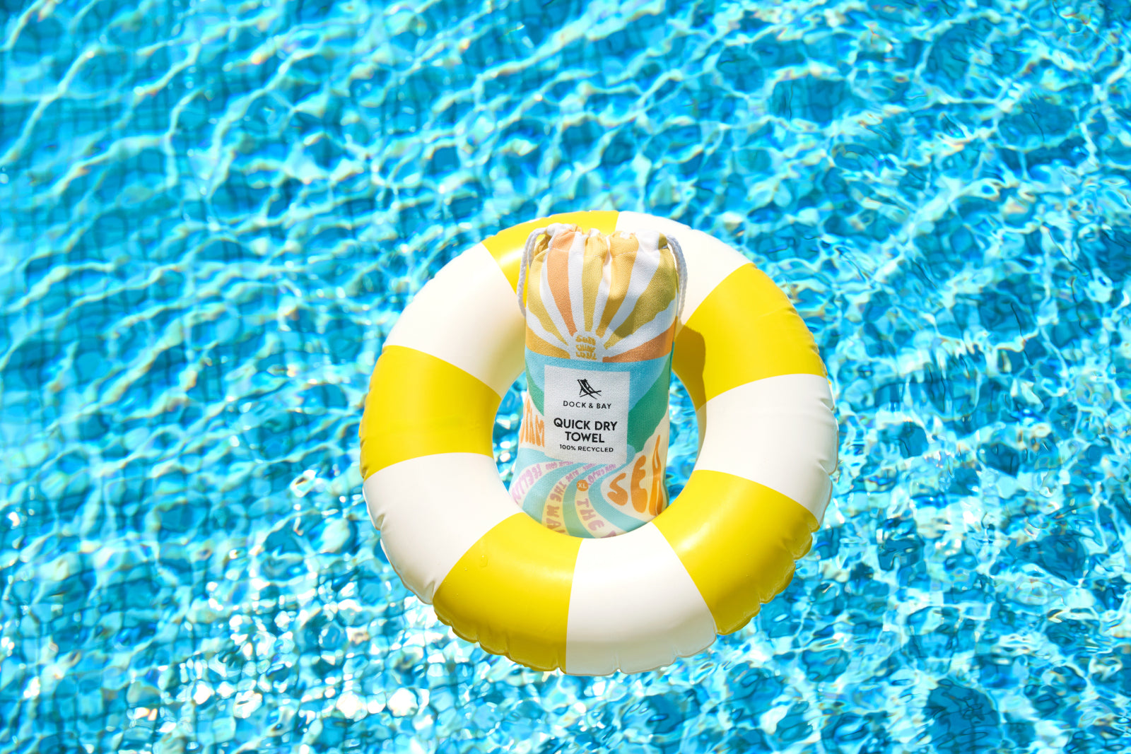 Dock & Bay Beach Towel L Vitamin Sea 160x90cm Lifestyle 3