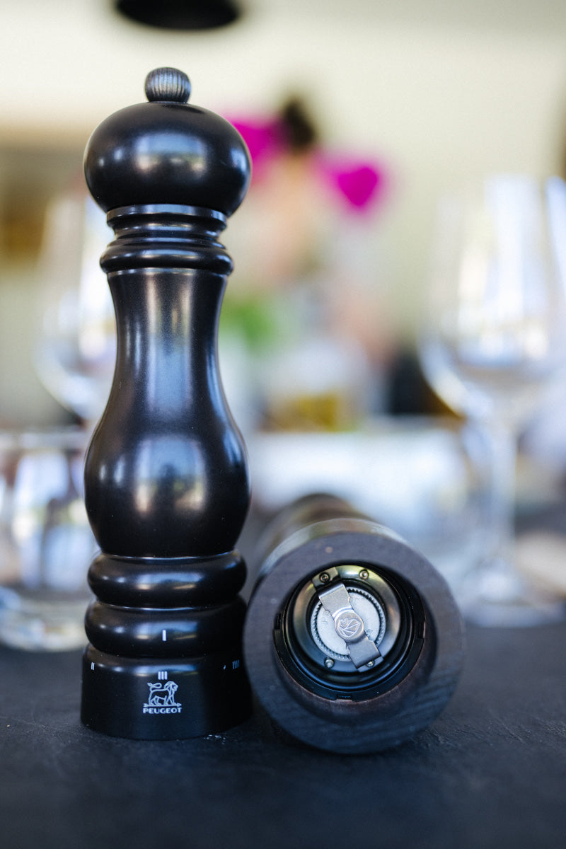 PEUGEOT PARIS Salzmühle u'Select Z satinschwarz 22 cm Lifestyle 5