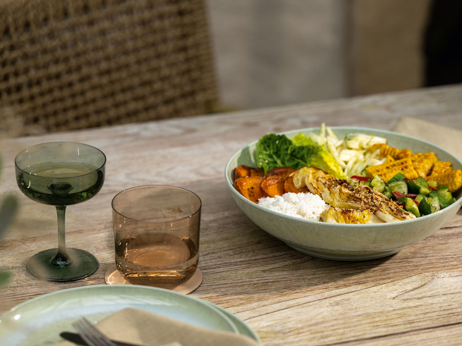 like Villeroy & Boch Perlemor Alga Schale 26cm Lifestyle 1