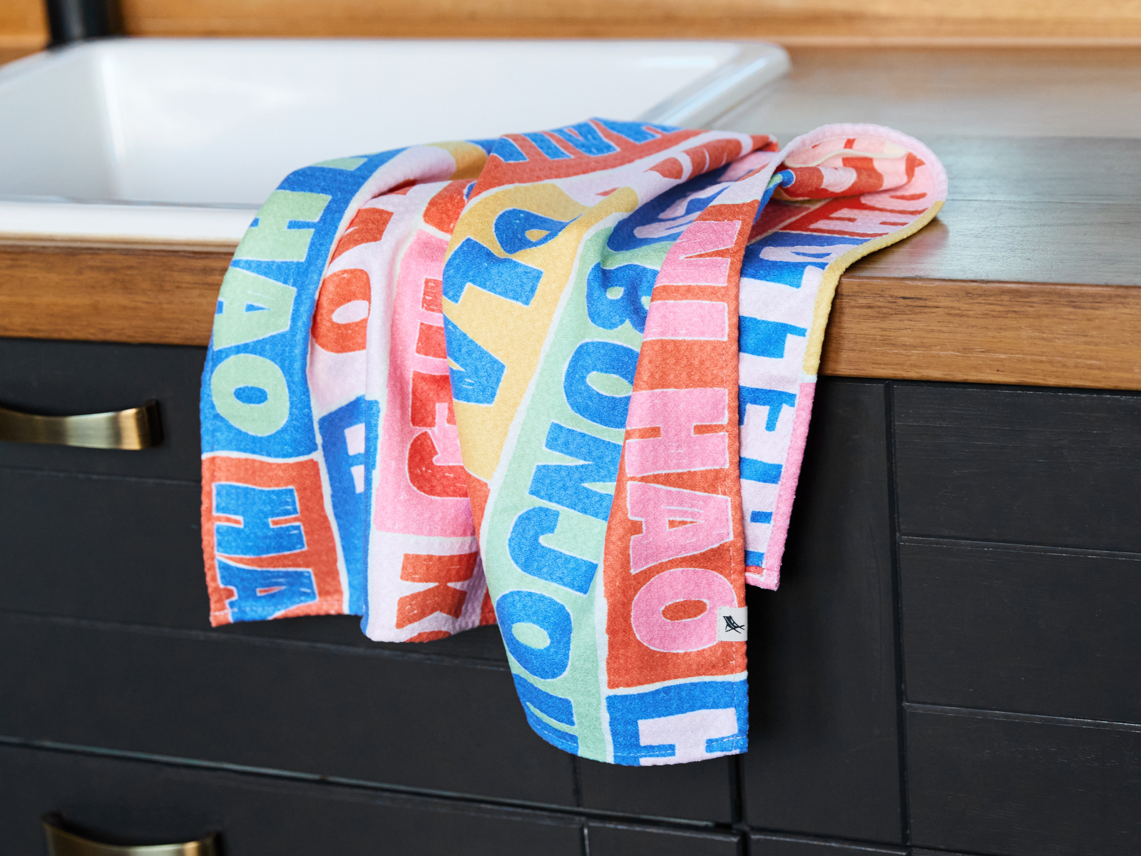 Dock & Bay Geschirrhandtuch M Greetings from 75x45cm Lifestyle 2