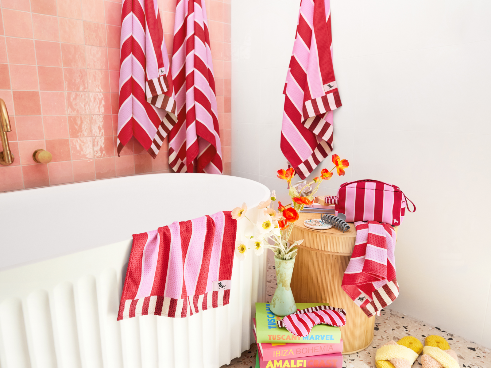 Dock & Bay Beach Towel XL Cherry Bomb 180x90cm Lifestyle 2