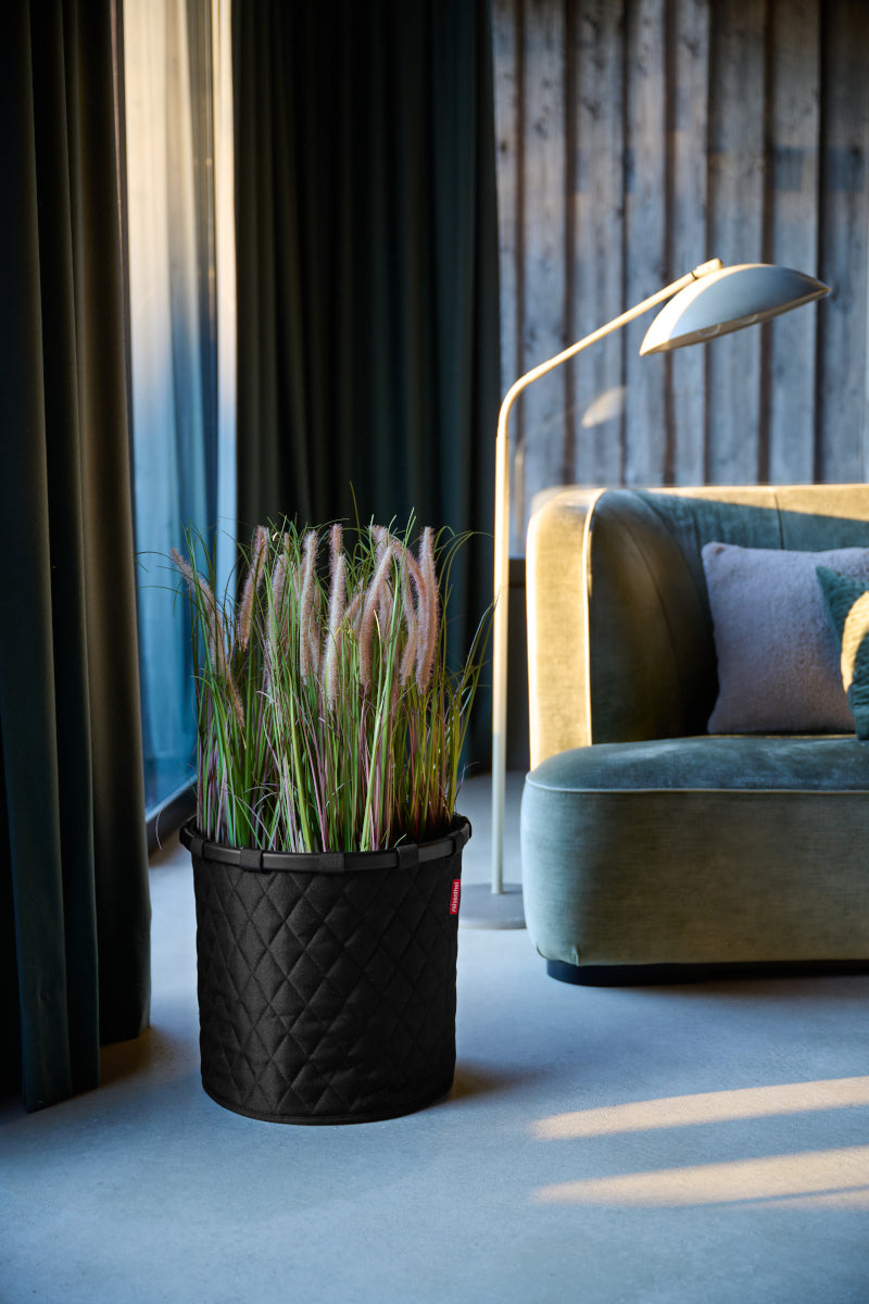 reisenthel homebasket M frame rhombus black Lifestyle 2