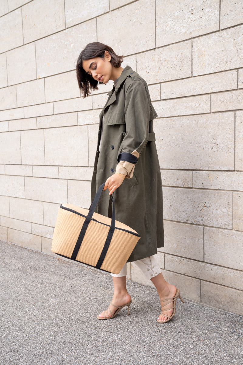 reisenthel coolerbag raffia black Lifestyle 2