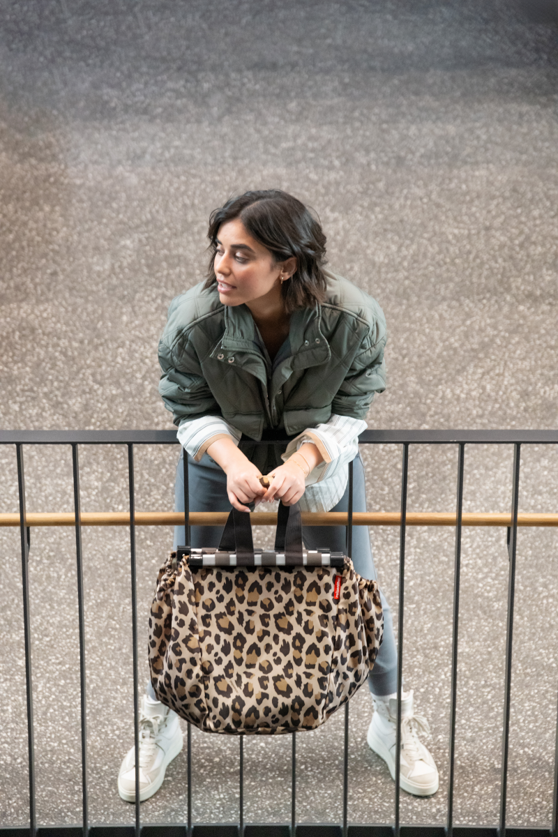 reisenthel easyshoppingbag leo macchiato Lifestyle