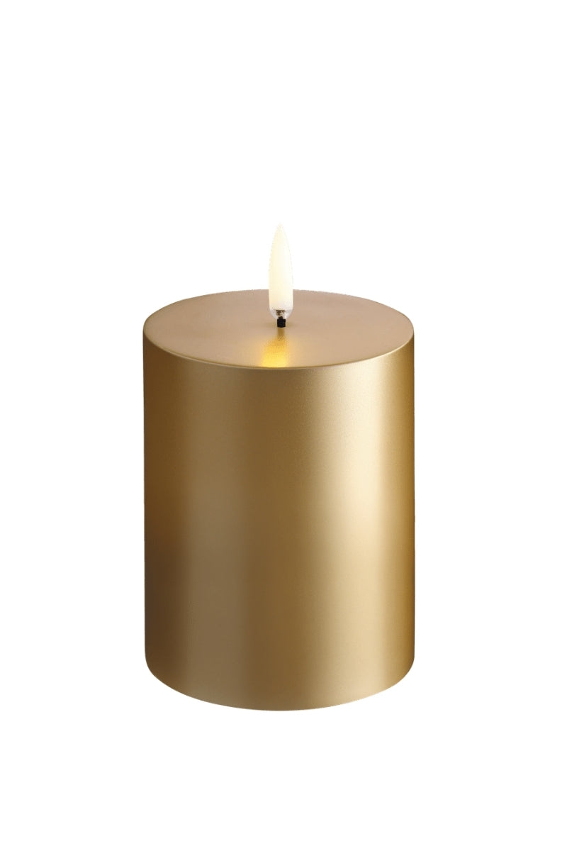 UYUNI LIGHTNING Pillar LED-Kerze Smooth gold finish 10cm - Produktbild 1