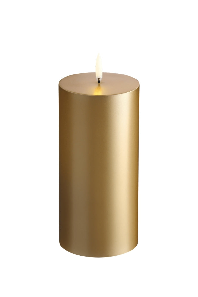 UYUNI LIGHTNING Pillar LED-Kerze Smooth gold finish 15cm - Produktbild 1
