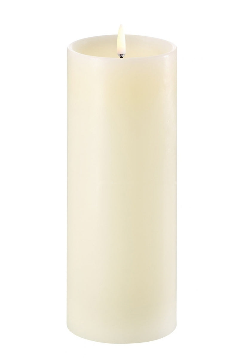 UYUNI LIGHTNING Pillar LED-Kerze Smooth ivory 20cm - Produktbild 1