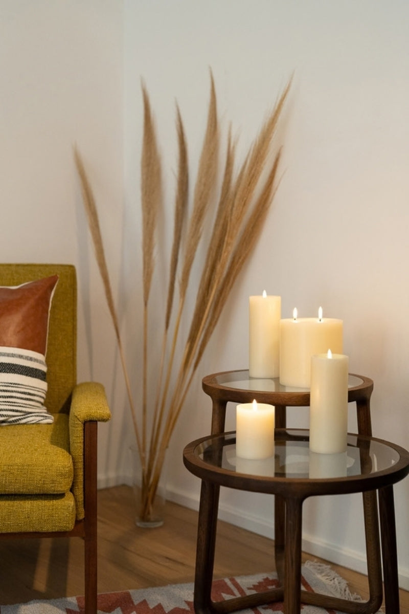 UYUNI LIGHTNING Pillar LED-Kerze Smooth ivory 20cm - Produktbild 2