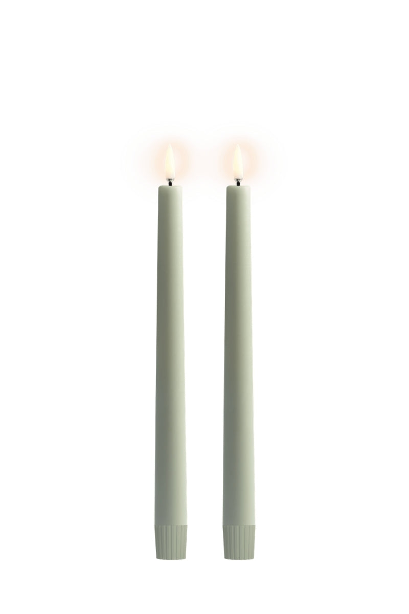 UYUNI LIGHTNING LED-Stabkerze Smooth sage green 2er Set - Produktbild 2