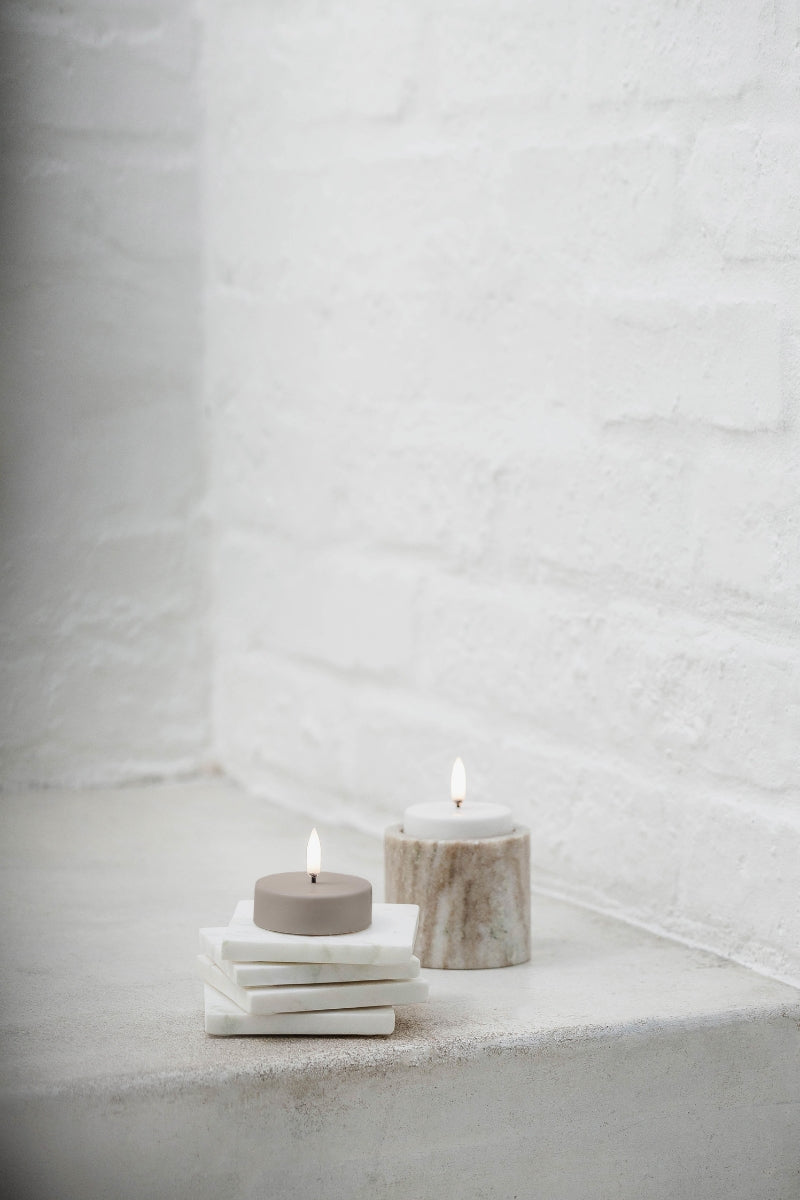 UYUNI LIGHTING LED-Teelicht maxi Smooth sandstone 6,1x2,2cm - Produktbild 3