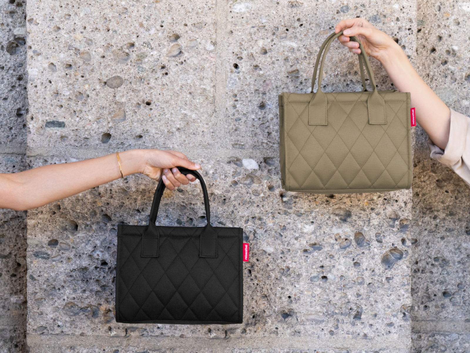 reisenthel daily shopper XS rhombus olive Lifestyle 2