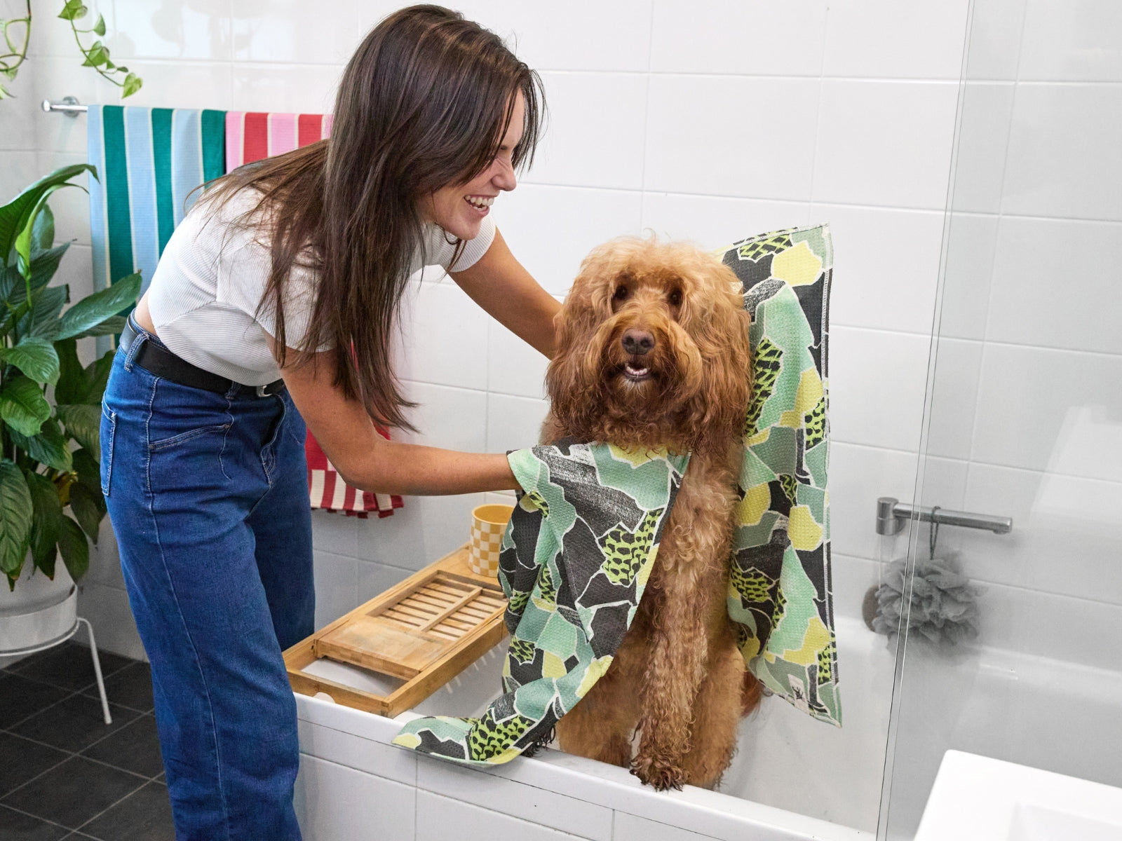 Dock & Bay Hundehandtuch M Undercover Walkies 90x50cm - Produktbild 10