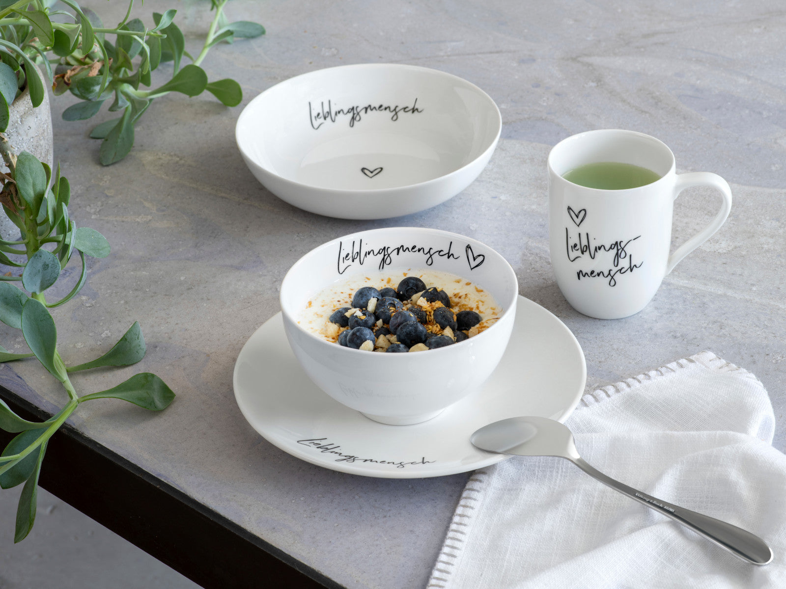 Villeroy & Boch Statement Schale flach Liebingsmensch 18,5cm Lifestyle 2