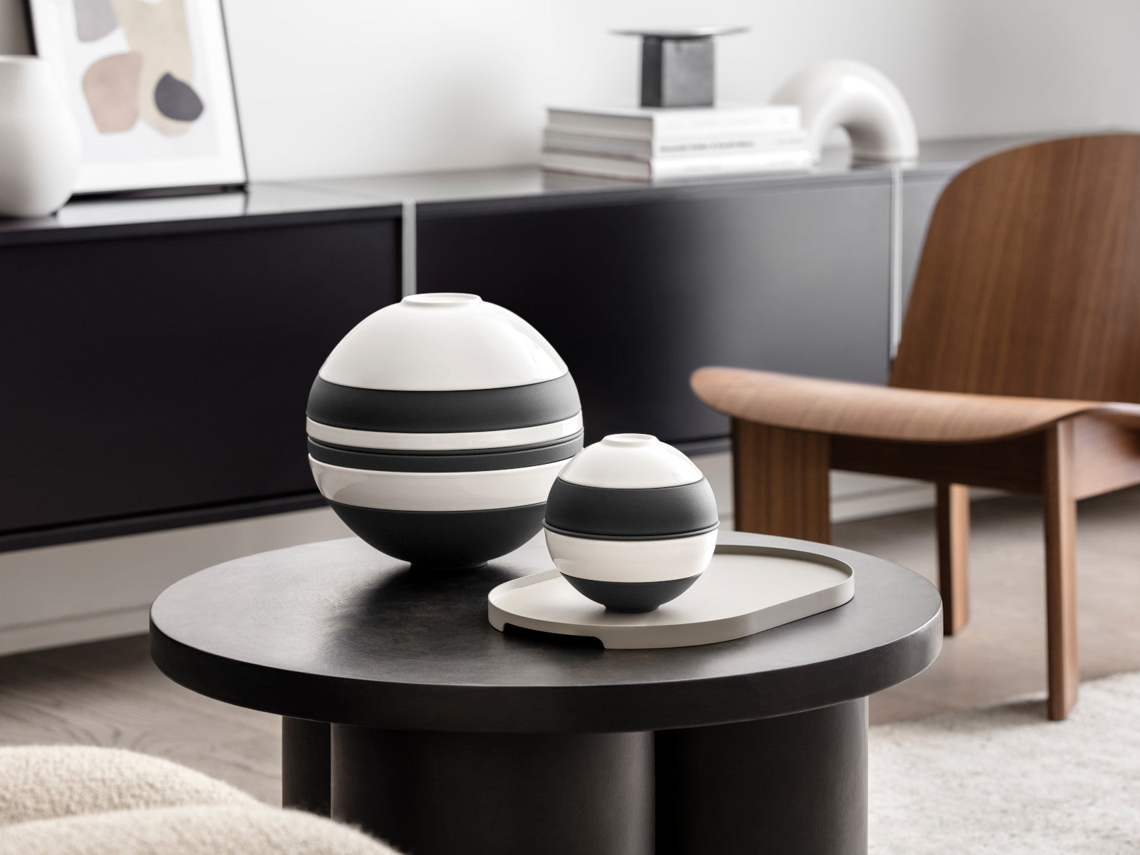 4003686440203 Villeroy & Boch Iconic La petite Boule black & white Ø14cm Lifestyle 4