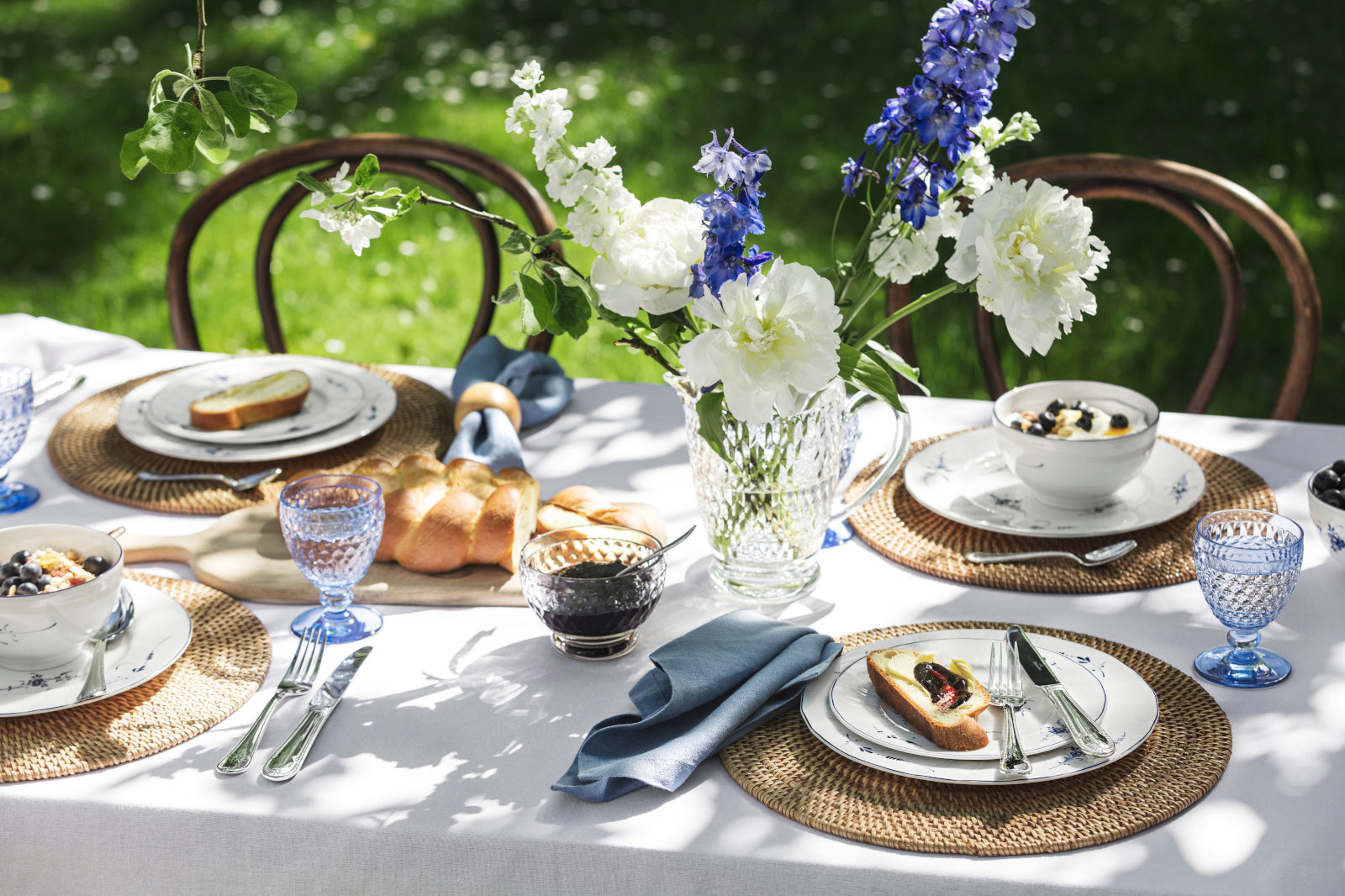 Villeroy & Boch Alt Luxemburg Teeuntertasse 16 cm Lifestyle 1