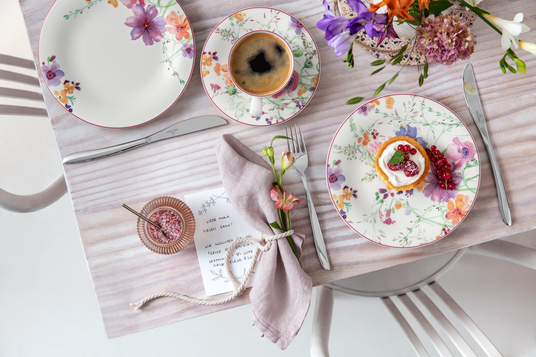 Villeroy & Boch Mariefleur Basic Frühstücksuntertasse 19 cm Lifestyle 1