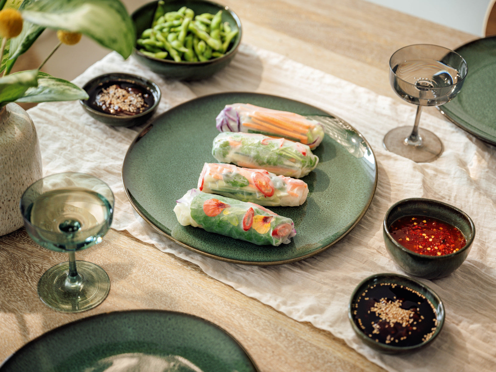 like Villeroy & Boch Lave vert Servierplatte 31,8cm Lifestyle 2