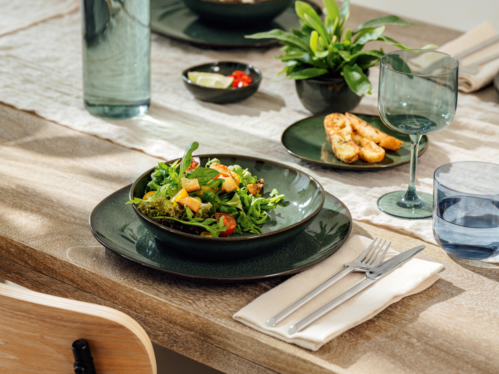  like Villeroy & Boch Lave vert Speiseteller 28cm Lifestyle 2