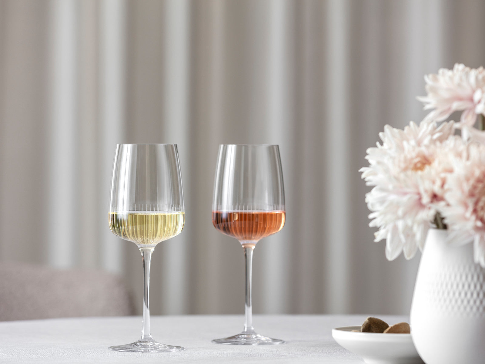 Villeroy & Boch Afina Weissweinglas, Set 4tlg Lifestyle 1