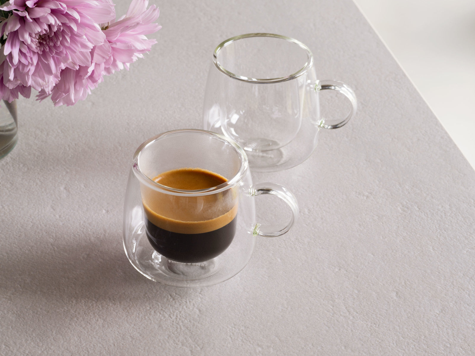 Villeroy & Boch Artesano Hot&Cold Beverages Espresso-Glas Set 0,06l 2tlg Lifestyle 1