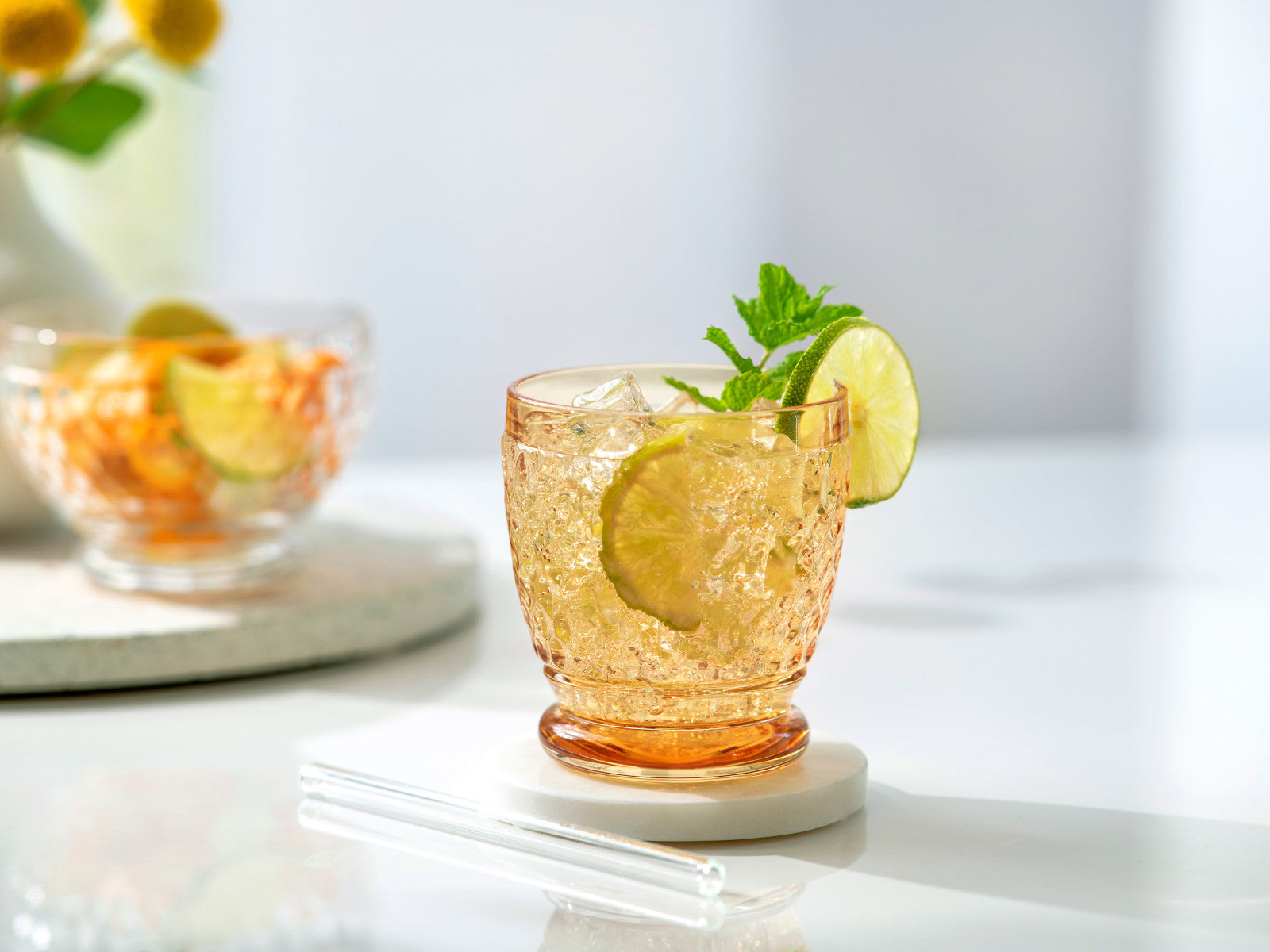 Villeroy & Boch Boston Saffron Becher gelb 0,2l Lifestyle 1