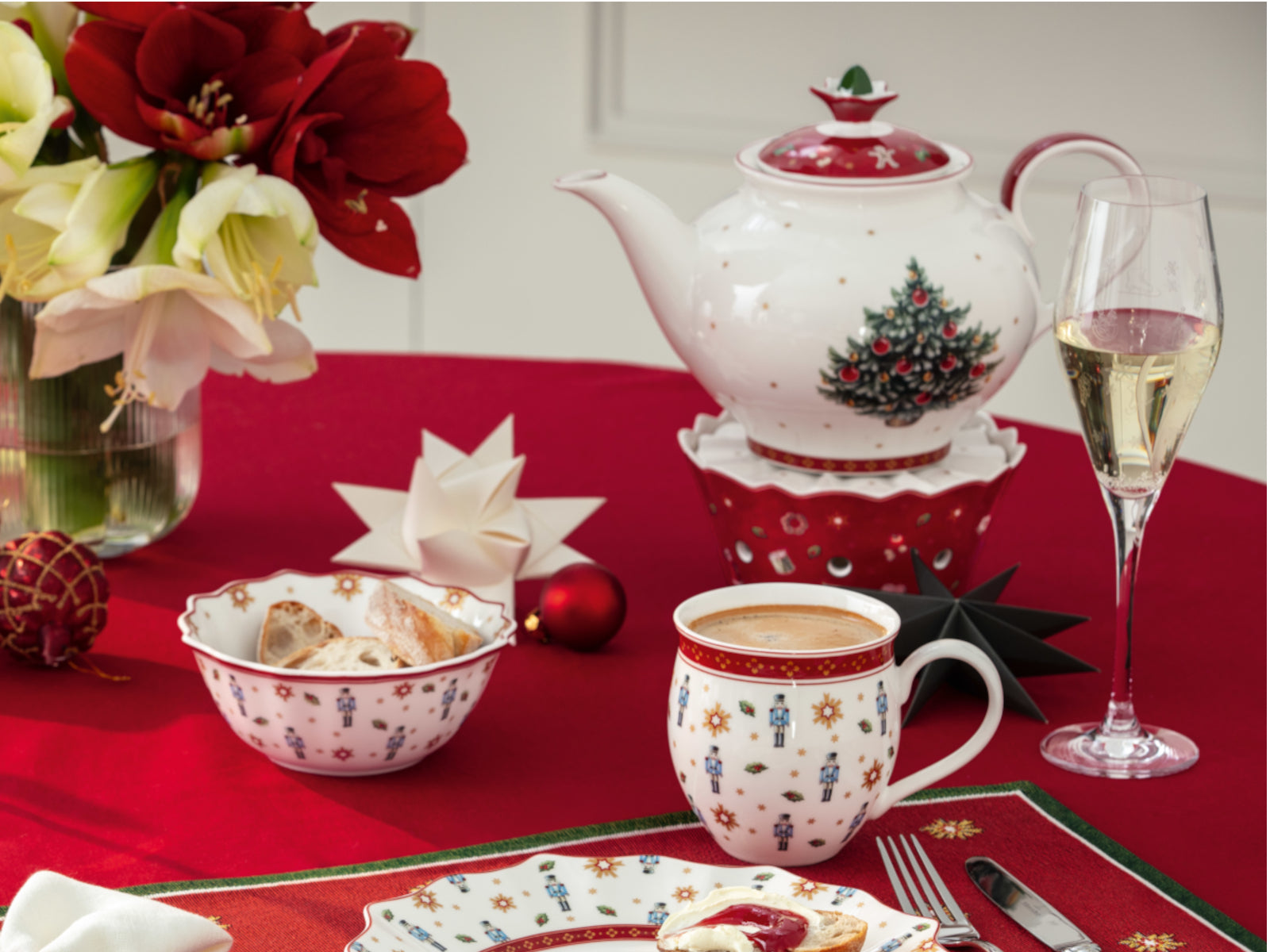 Villeroy & Boch Toy's Delight Stövchen 7,7x15,9cm Lifestyle 1