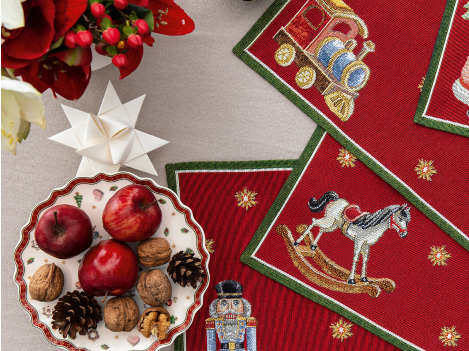 Villeroy & Boch Toy's Delight Jubiläums-Set Gobelin Platzset 4tlg Lifestyle 2