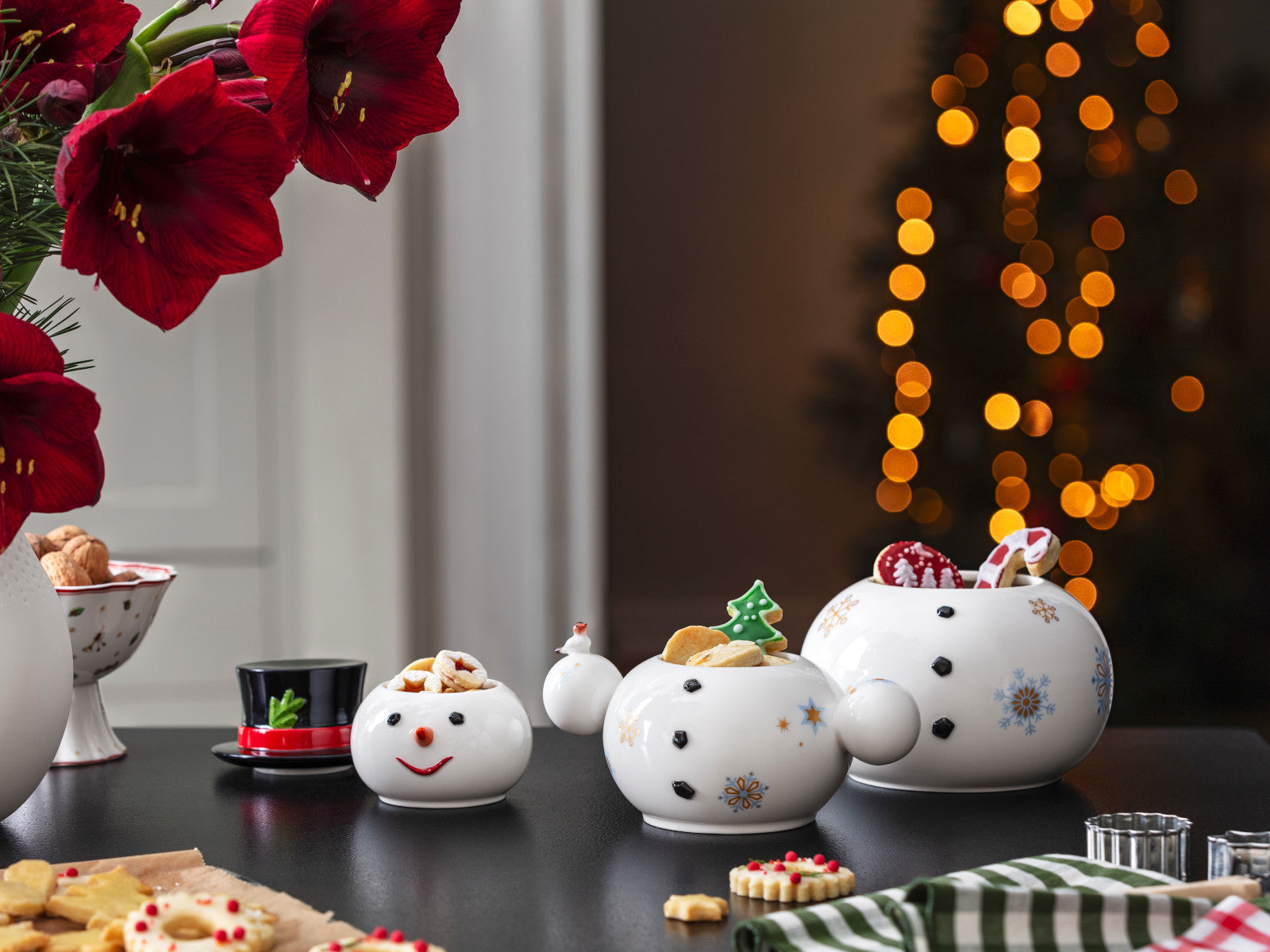 Villeroy & Boch Christmas Toys Memory Schneemann Dose 20,5x18x31cm Lifestyle4