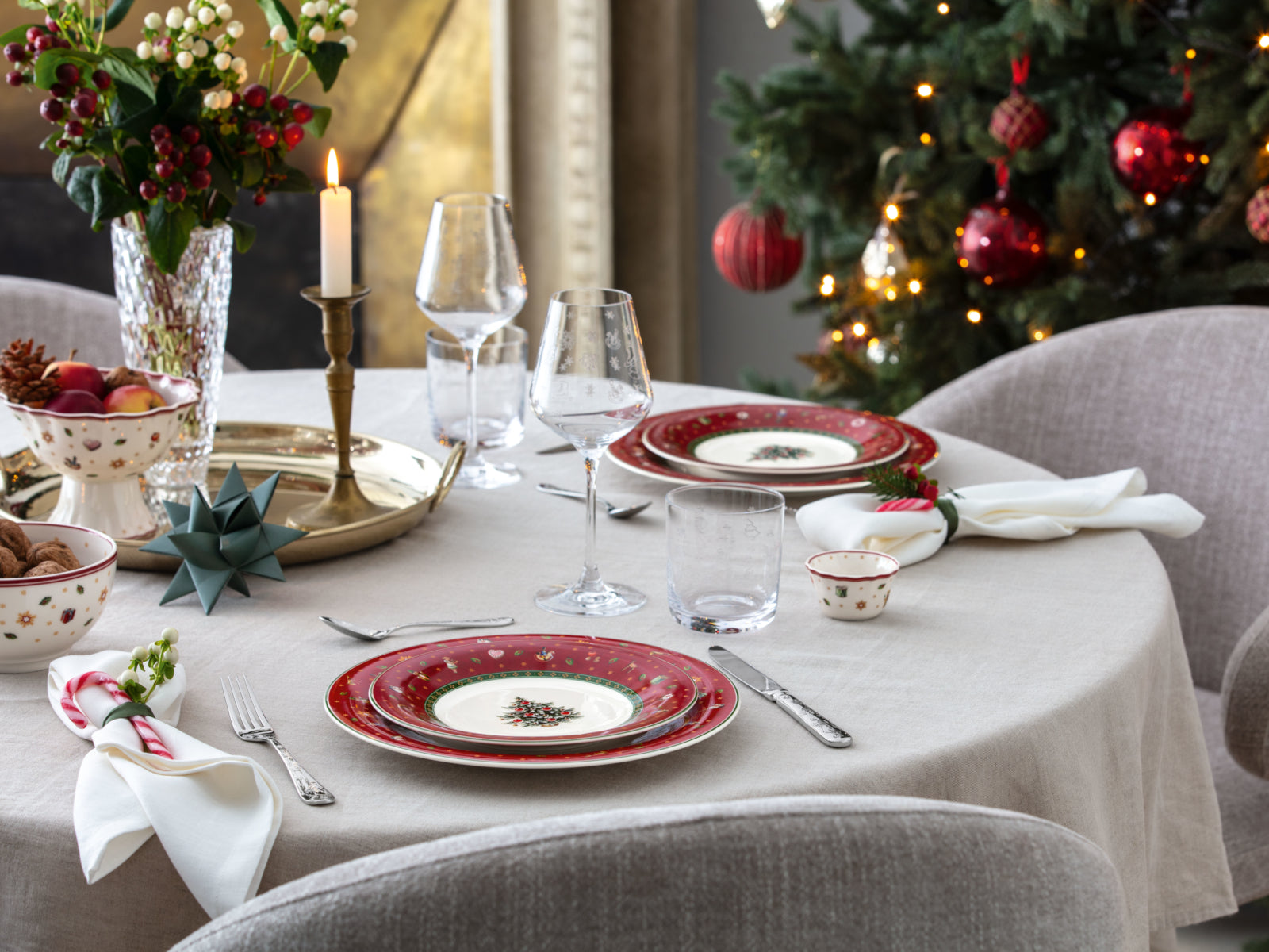 Villeroy & Boch Toy's Delight Specials Frühstücks-/Dessertteller rot 21,5cm Lifestyle 1