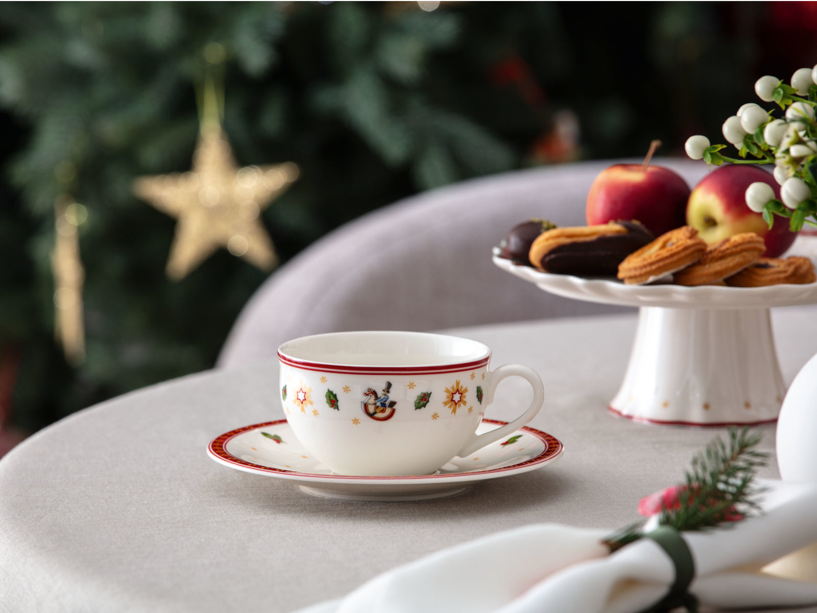 Villeroy & Boch Toy's Delight Specials Kaffee-Untertasse weiß 16,7cm Lifestyle 1