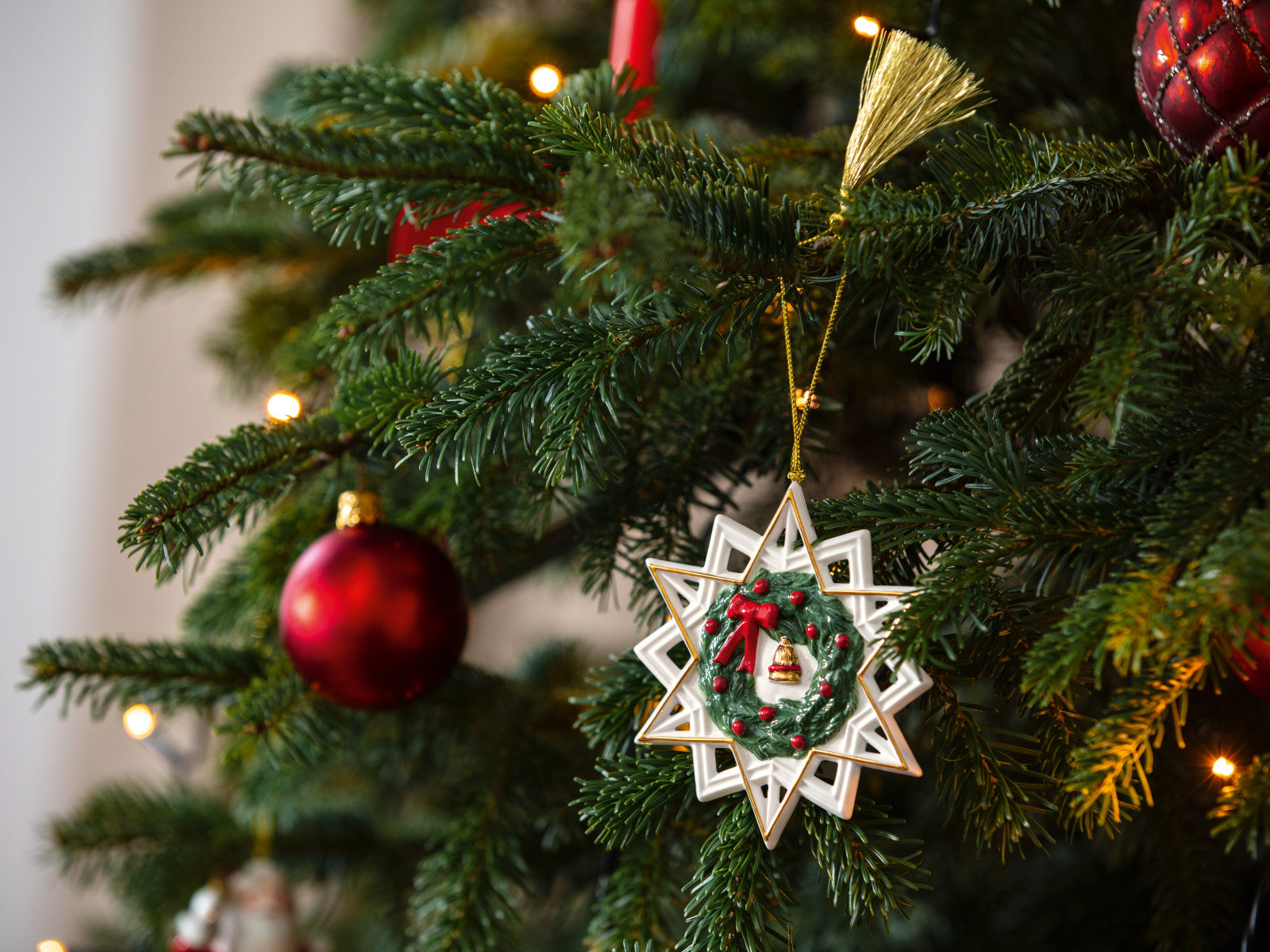 Villeroy & Boch Christmas Classics Ornament Stern 10,5cm Lifestyle2