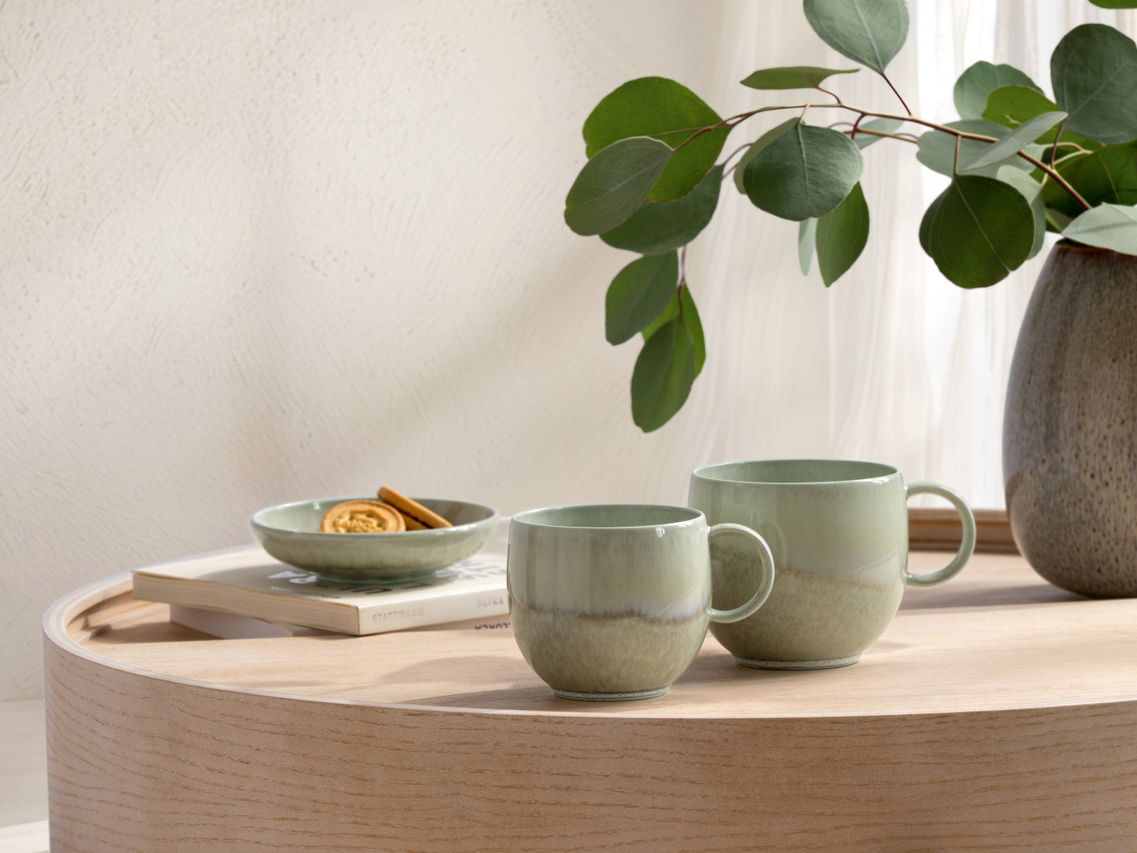 like. by Villeroy & Boch Perlemor Alga Becher mit Henkel 0,21l Lifestyle 1