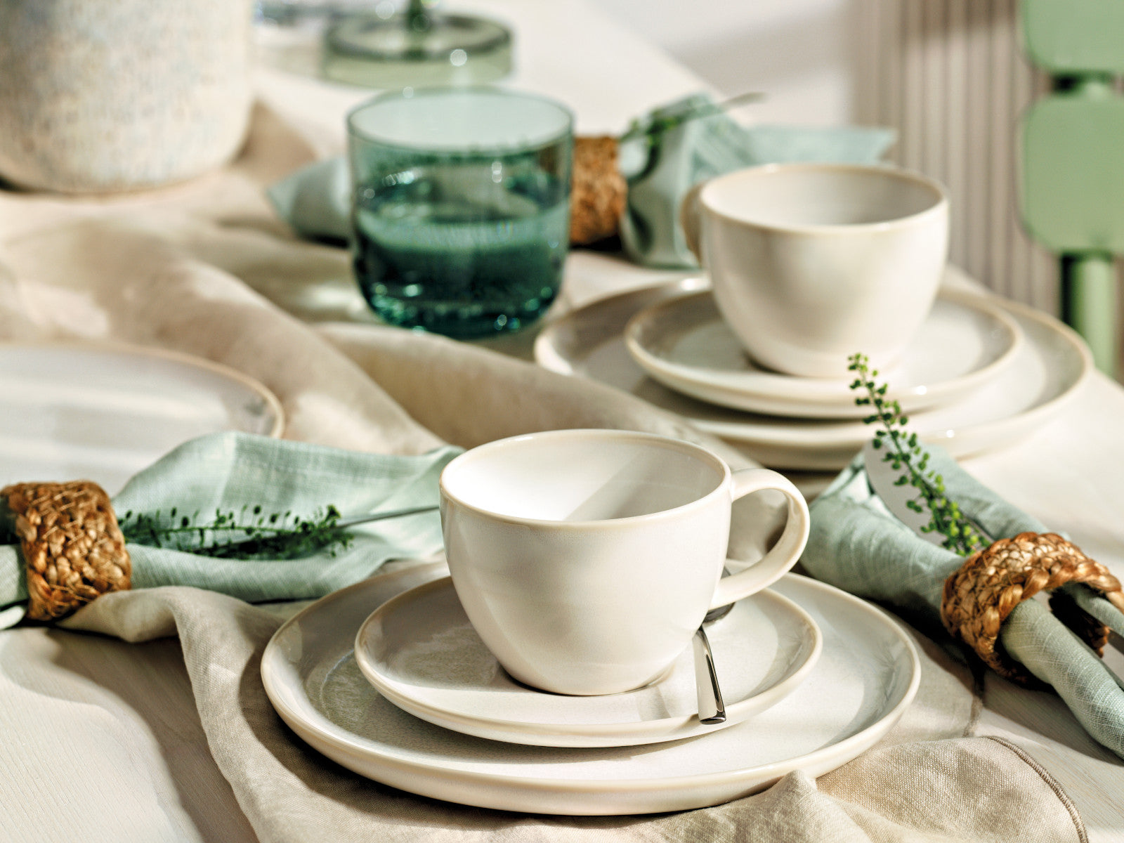 like Villeroy & Boch Crafted Cotton Kaffeeuntertasse 15cm Lifestyle 1