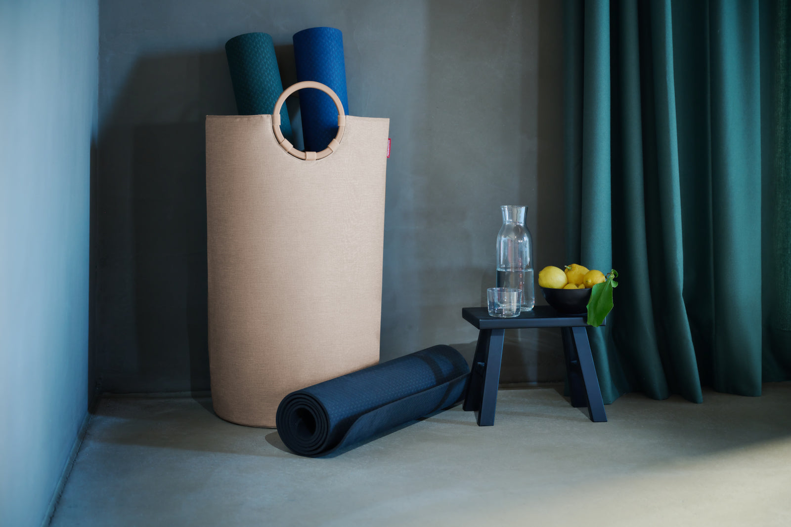 reisenthel loophome L frame twist coffee Lifestyle 2