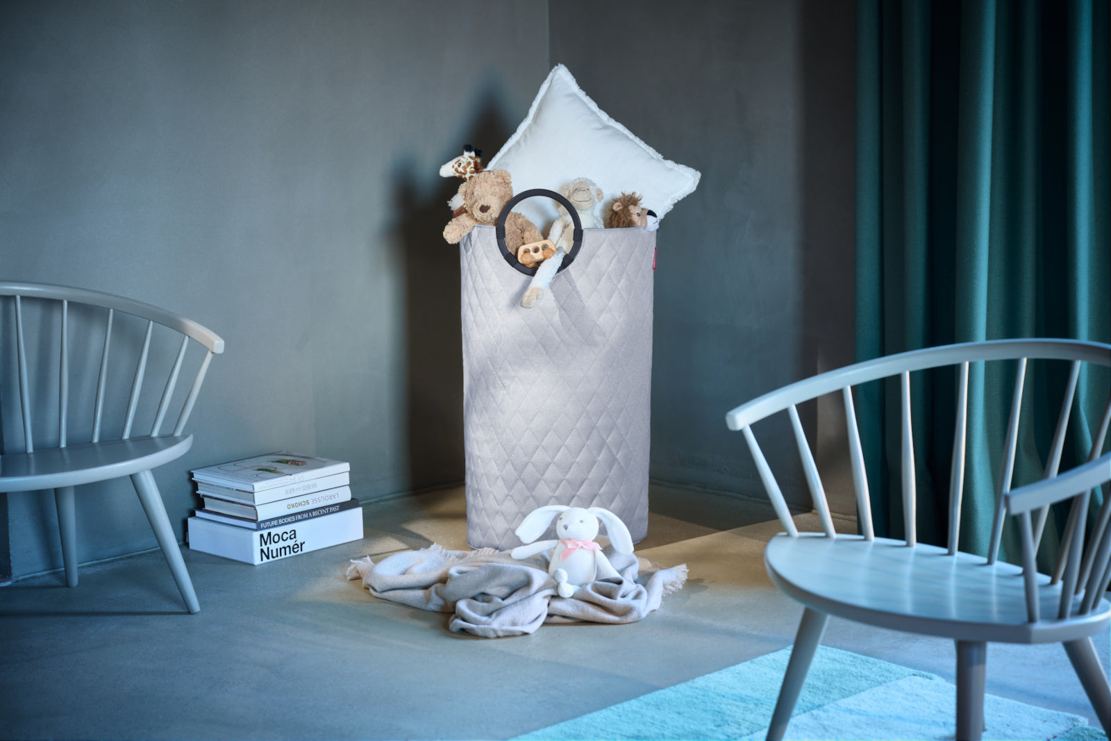 reisenthel loophome L frame rhombus light grey Lifestyle 1