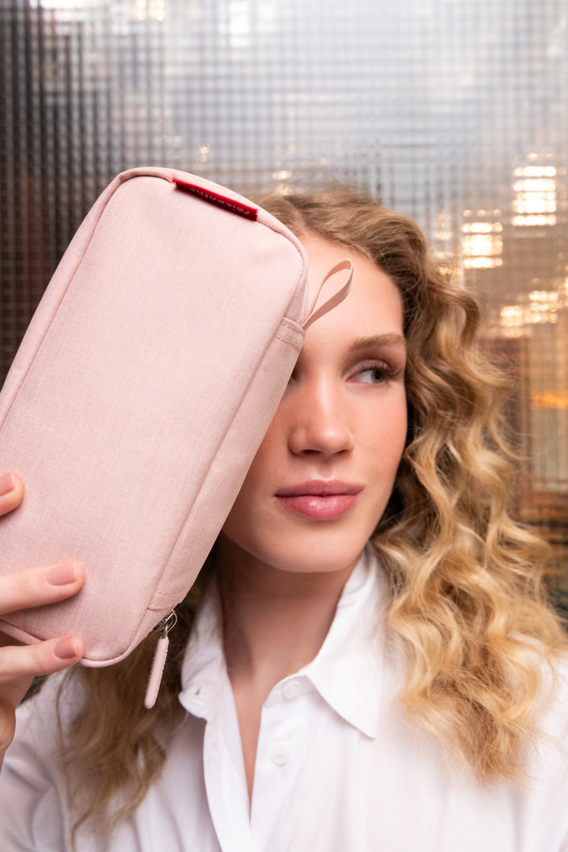 reisenthel multicase twist blush Lifestyle  2