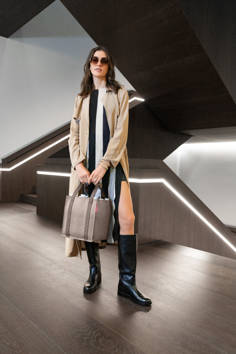 reisenthel bottlebag herringbone mokka Lifestyle 1