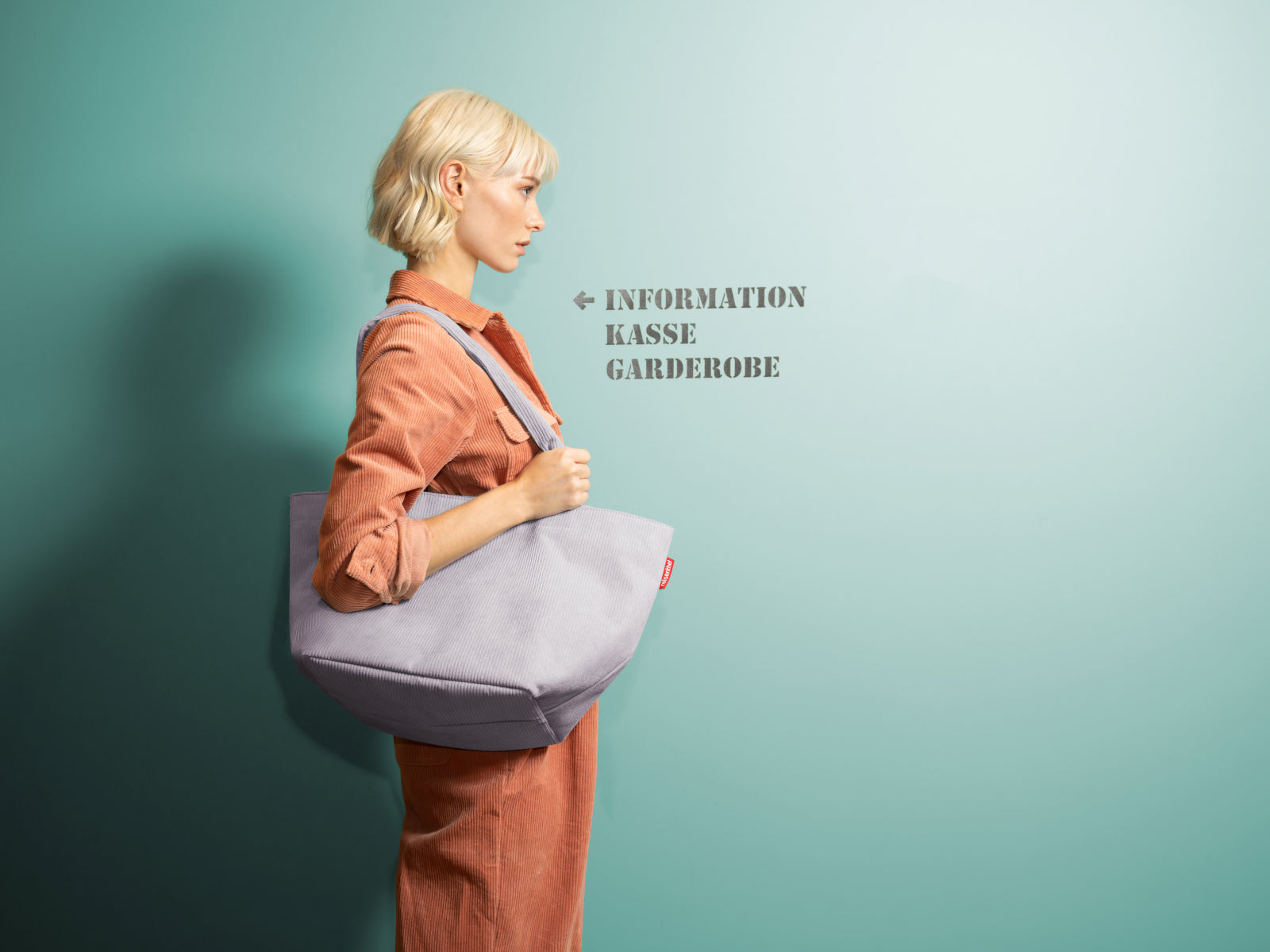 reisenthel shopper M cord grey Lifestyle 1