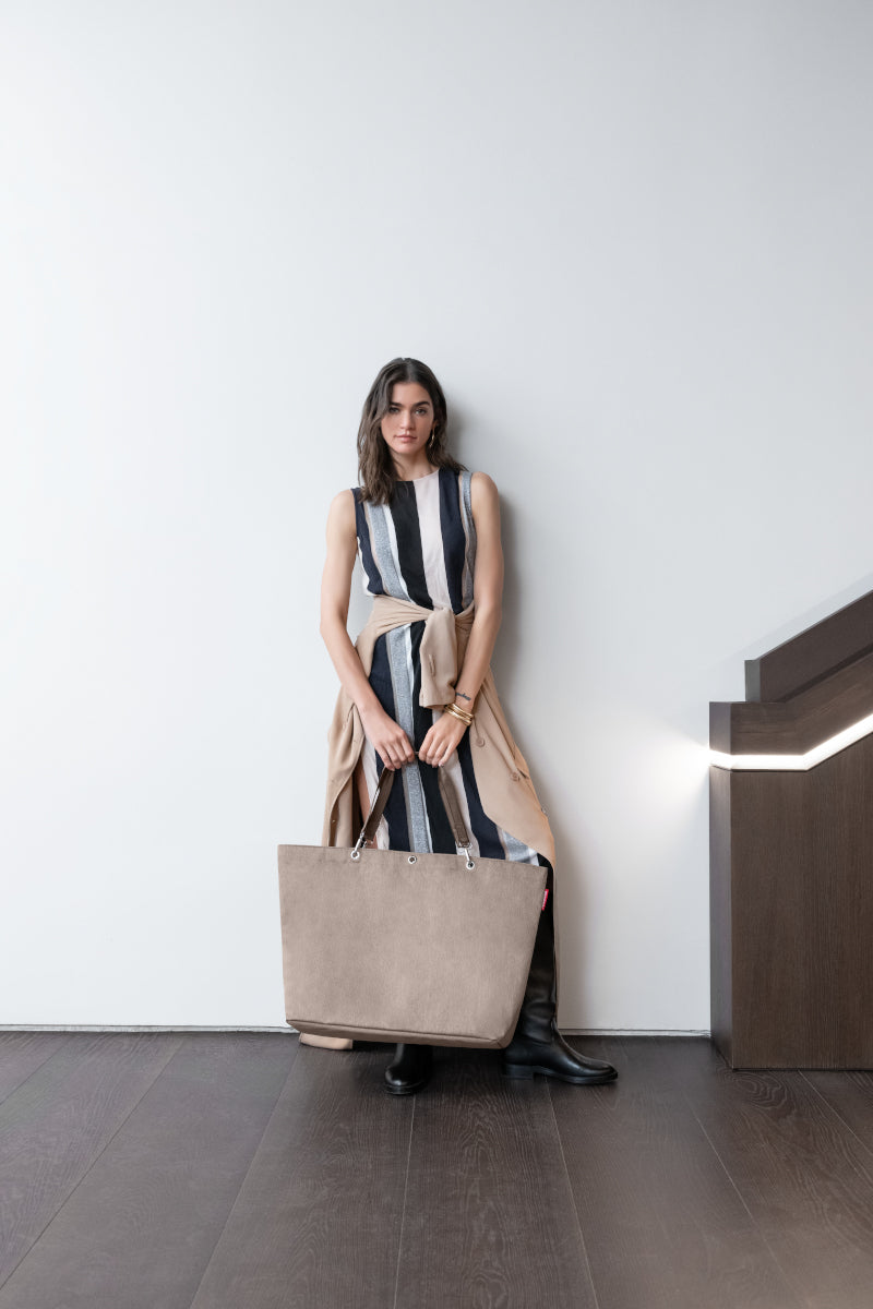 reisenthel shopper XL herringbone mokka Lifestyle 4