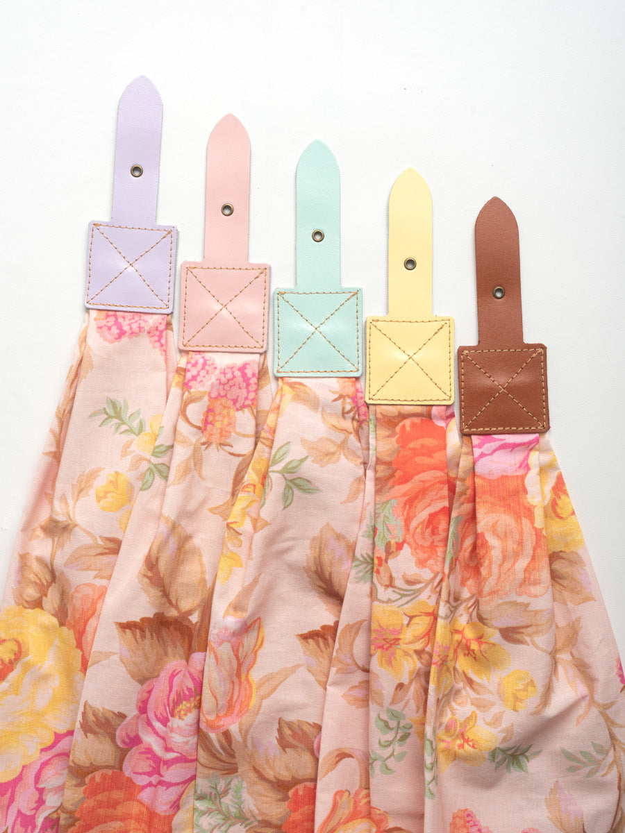 Polarbox Prinkstyle Strap Flower Yellow 91cm Lifestyle 1