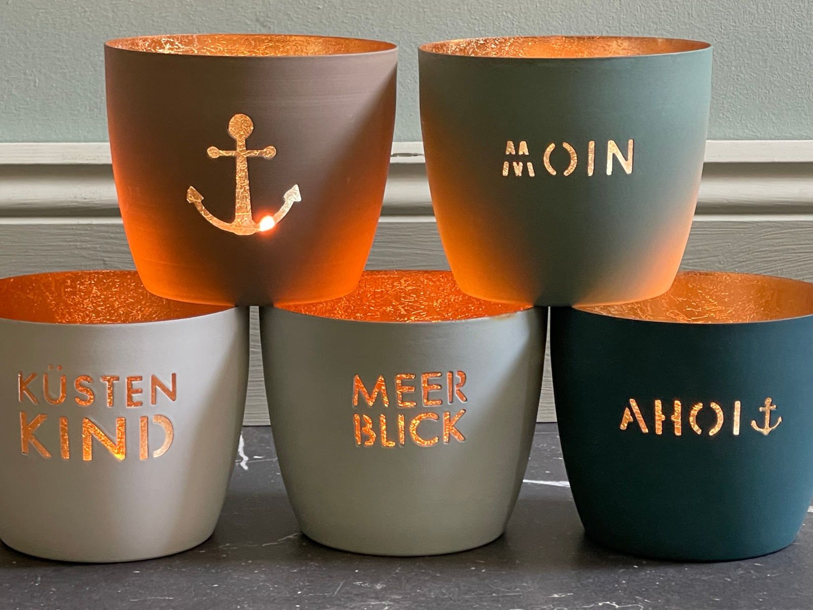 Giftcompany Madras Windlicht M Fühl dich umarmt! weiß/gold 8,5cm Lifestyle 1