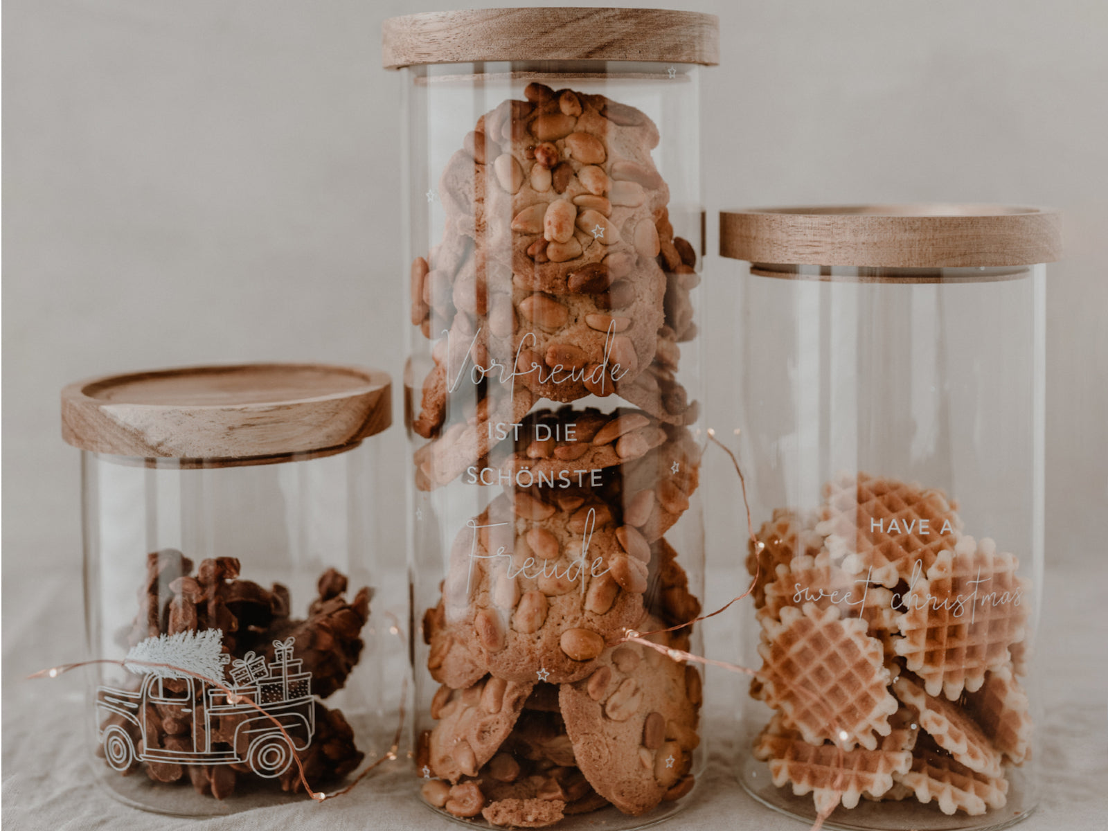 Eulenschnitt Vorratsglas Sweet Christmas klar 19cm Lifestyle 4